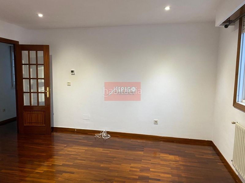 Foto 209b9450-c0f7-44be-9e19-9d82c75eff6f. Miete appartement mit heizung parking in Barrocanes Ourense