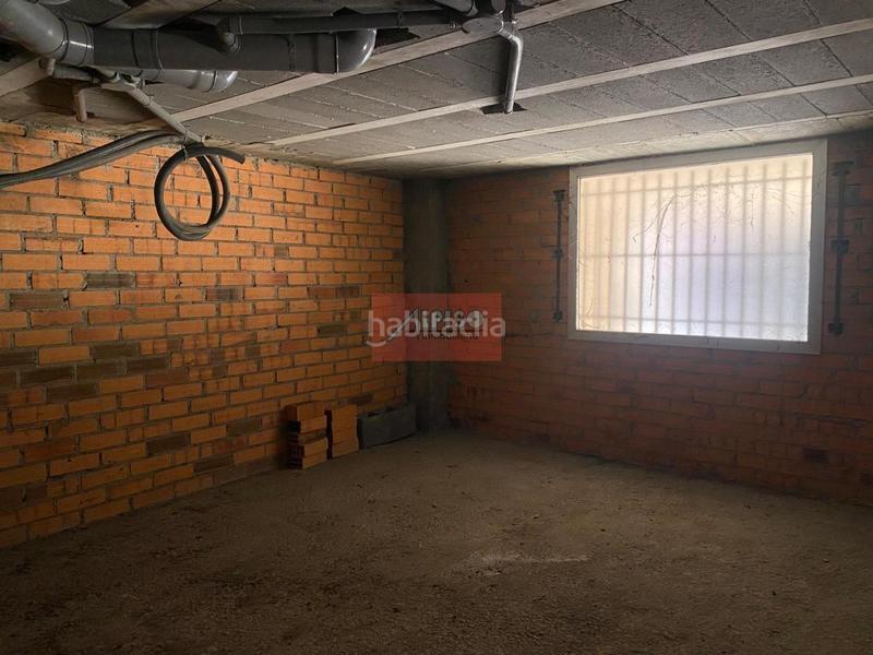Foto b1e9dc96-d17e-4fc2-b6e5-f4127c54d9d2. Local comercial en A Ponte Ourense