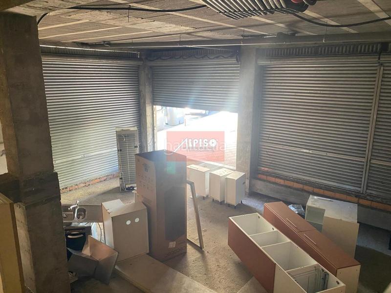 Foto c223f46e-5e0e-426a-b70c-33041bc5b664. Local comercial en A Ponte Ourense