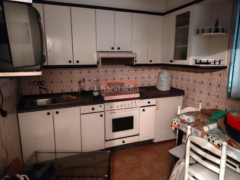 Foto d577b677-fc8d-4042-b87d-9346d042c2b5. House with heating parking in Barrocanes Ourense