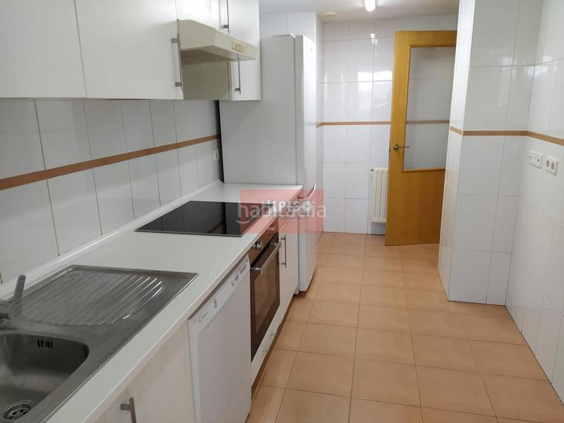 Foto acacd940-04a9-4b17-90d0-e8a5ffd50893. Flat in chano piñeiro 1 in Barrocanes Ourense