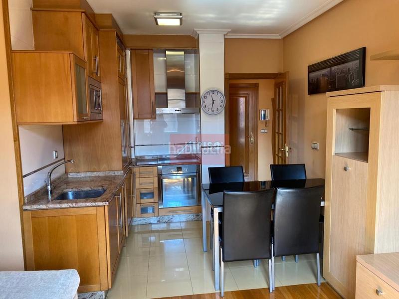 Foto 47ec5a6c-2e21-4750-897d-8e1797e9e024. Alquiler apartamento en Casco Viejo Ourense