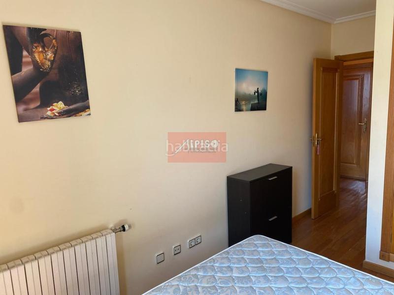 Foto 604f7d86-e22a-4101-a92c-041e89b1f642. Alquiler apartamento en Casco Viejo Ourense