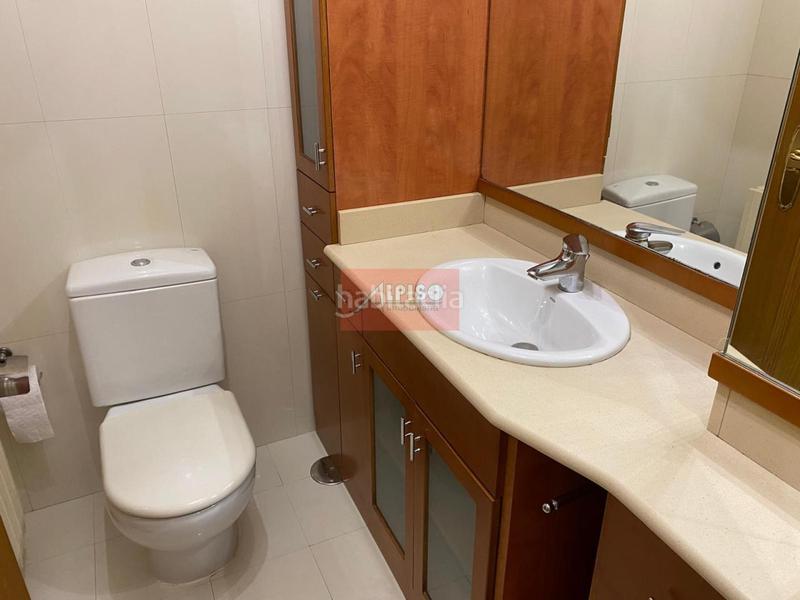 Foto f4c52d45-829f-4d6e-8a2b-8e019dccc7cb. Alquiler apartamento en Casco Viejo Ourense