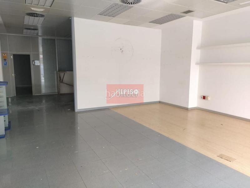 Foto bd0cca88-08e6-40e4-a480-cea105840edb. Locale commerciale in Ventiun Ourense