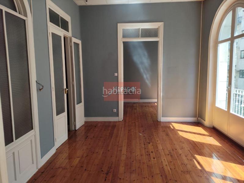 Foto 28c1df5c-51a1-4b46-ac70-85a355d0f1af. Location bureau dans Centro Ourense