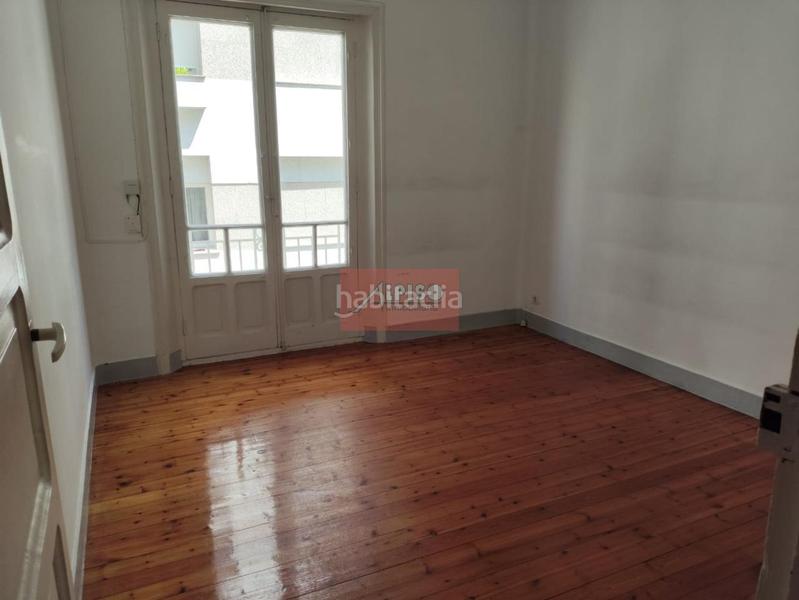 Foto 46414f46-dbd7-4bdf-9e79-3aef484066e6. Location bureau dans Centro Ourense