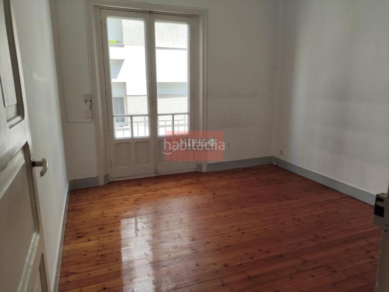 Foto e7c8e2d3-557f-41b3-ac70-0a9372c63985. Location bureau dans Centro Ourense