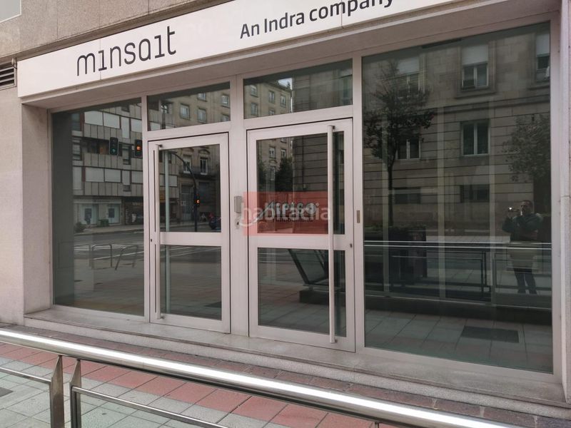 Foto 0839d19e-5643-4acc-8a4f-22f62b892009. Local comercial a Centro Ourense