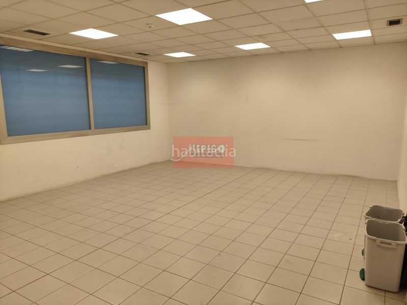 Foto 7c0520d2-3ba6-414d-8808-674177a04f20. Local comercial a Centro Ourense