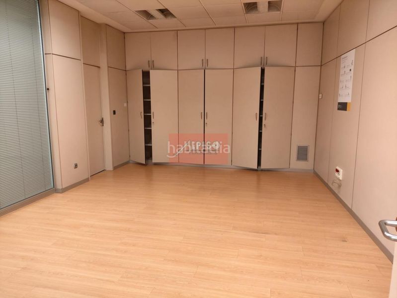 Foto 9522013d-0846-4abc-8f6b-ba7fcc7bedc5. Local comercial a Centro Ourense
