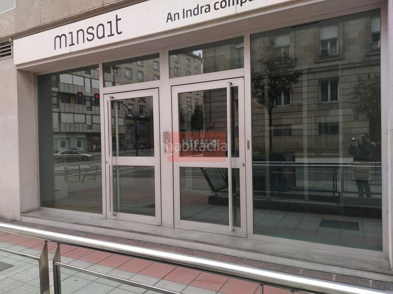 Foto d60dff41-ca4f-42a7-be35-71038fc1e57a. Local comercial a Centro Ourense