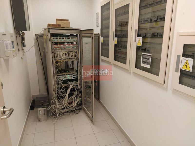 Foto f54b1e83-05cc-4c0d-a890-e374170fde54. Local comercial a Centro Ourense