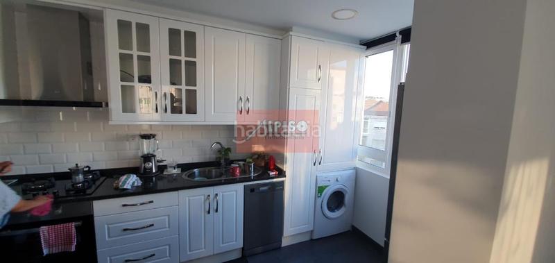Foto f36fa623-6ebe-43dd-9bf6-97d210e9831b. Appartamento con riscaldamento in A Carballeira Ourense