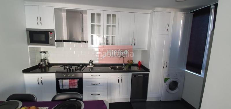 Foto 0c9e3b66-b7fc-495f-bf24-7711b5e8fc75. Piso en A Carballeira Ourense