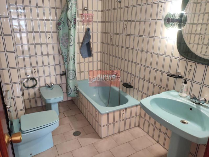 Foto 9bb9d153-d1b3-47dd-b73b-6d8035a35c46. Location appartement avec chauffage dans Universidad Ourense