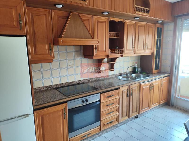 Foto e06cbc23-39bf-4ff8-969a-5bd5a5bdf582. Alquiler piso en Universidad Ourense