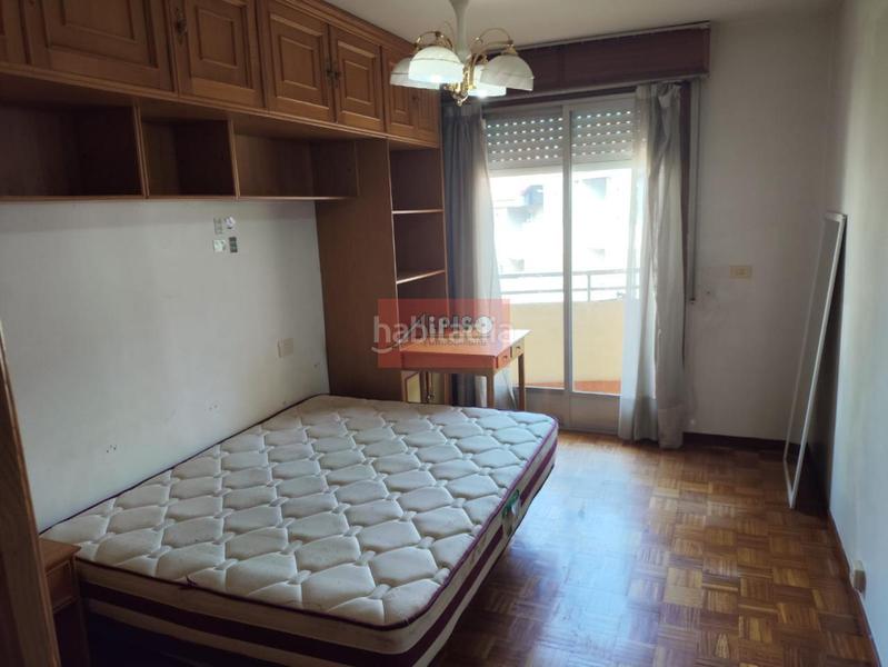 Foto e4ca6490-15af-4393-9b78-f4392a1f5211. Alquiler piso en Universidad Ourense