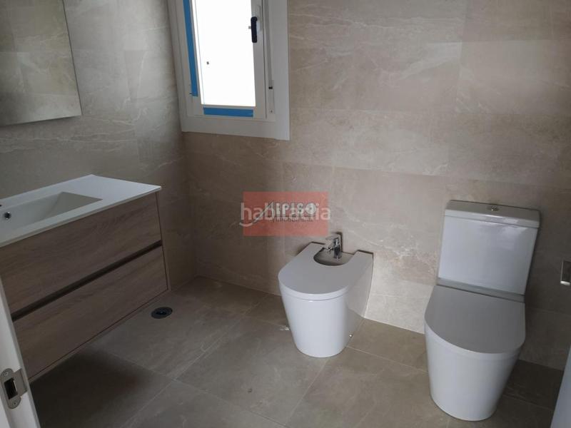 Foto 3ad3c017-2ff9-4dde-8ad3-d6723027f181. Location appartement avec chauffage parking dans Centro Ourense