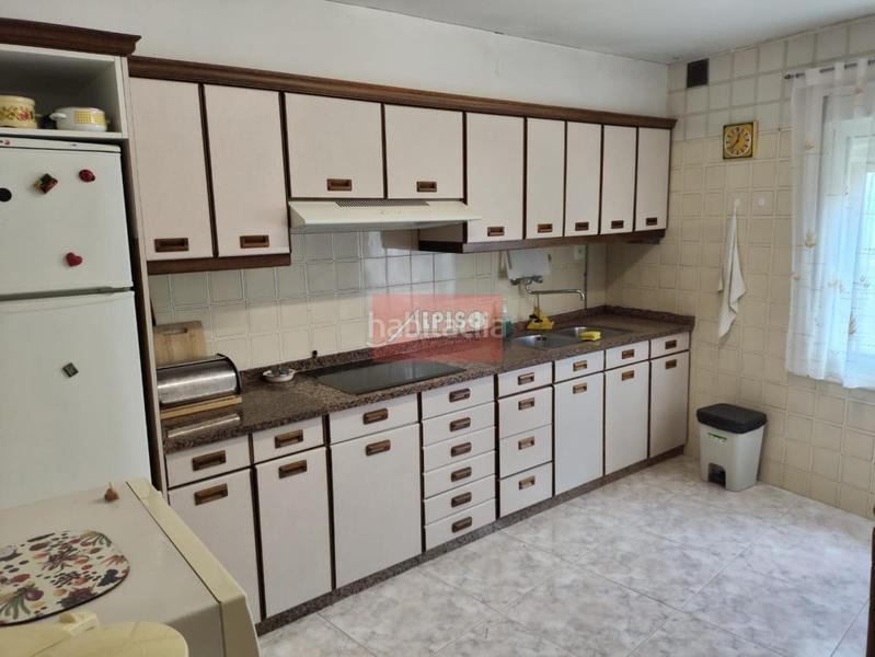 Foto 5c1522de-e547-427d-aae7-852165eb0147. Casa adosada en Ventiun Ourense