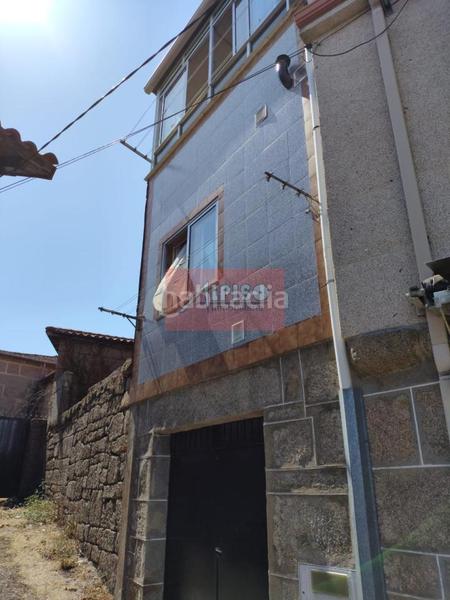 Foto 7af96058-b4f6-48f0-b55c-aee2d6350bf1. Casa adosada en Ventiun Ourense