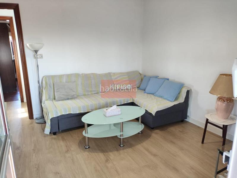 Foto c3350d16-d395-426e-bb7f-6cca4b19005d. Casa adossada a Ventiun Ourense
