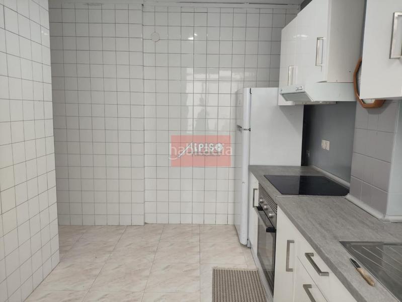 Foto eed7aeea-aa97-4a9c-9ef9-1c208c5bf52a. Piso en Casco Viejo Ourense
