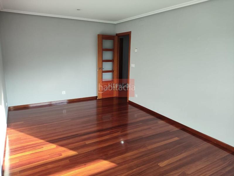 Foto c163b172-3f12-44d8-8857-a251b4562080. Location appartement avec chauffage parking dans Vistahermosa Ourense