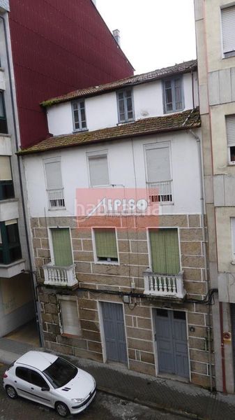 Foto 66c131de-a953-46e7-8939-82ce1638154d. Edificio in Couto Ourense