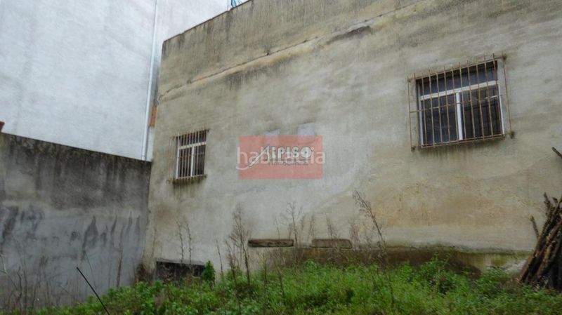 Foto e3b0ee8f-50fd-4ca4-8de1-6e7d58a49dcc. Edificio in Couto Ourense