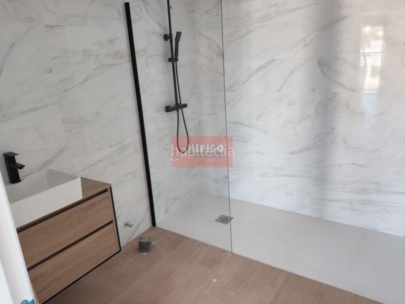 Foto b075c76c-7cd9-4d67-a9b9-1a46a1881d5e. Chalet en Barrocanes Ourense