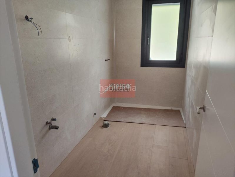 Foto c63c9887-333c-41cd-bebc-f8d46a7f5f28. Chalet en Barrocanes Ourense