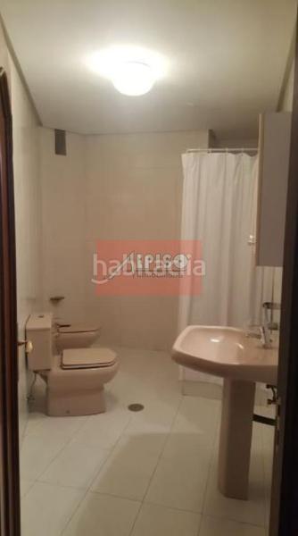 Foto fdb6b4e2-b440-4778-9ecd-353174c8dfb2. Rent apartment with heating parking in Centro Ourense