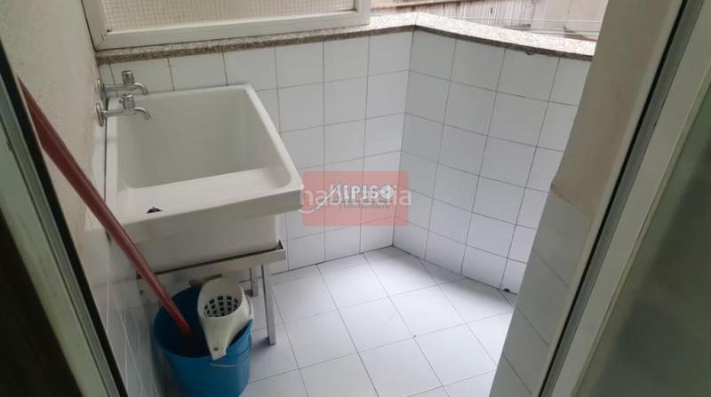 Foto c0f70bd4-c3d9-4a41-bce0-55fcfaba1fa0. Miete appartement mit heizung parking in Centro Ourense