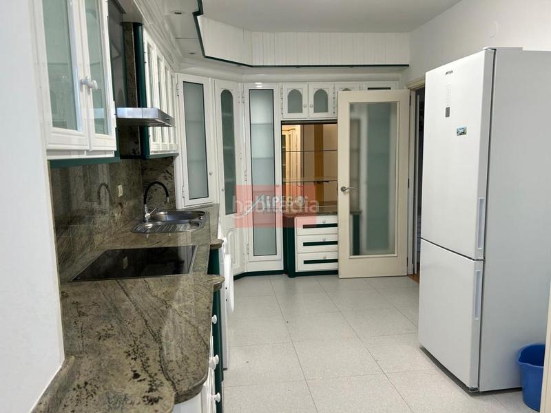 Foto 6ccec8ec-d3d9-4d88-8e9a-23bfcc753ad7. Location appartement avec chauffage dans Centro Ourense