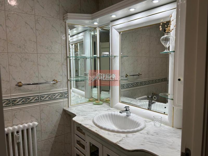 Foto ec3a9bd9-b8d8-4852-91a4-17bfefa87e7a. Miete appartement mit heizung in Centro Ourense