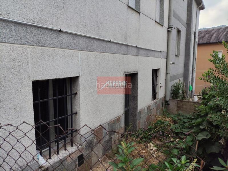 Foto c0b2f96d-56a6-4e78-aa6c-61807c0986d2. Casa adossada amb calefacció aparcament a Universidad Ourense