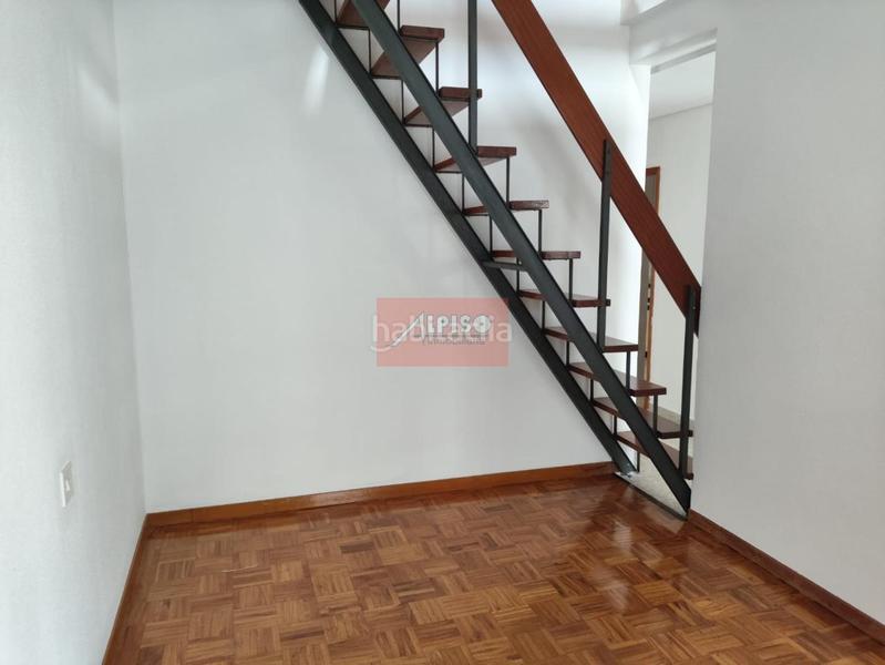 Foto ae978845-7c83-4525-b626-a7feaa4e831f. Semi detached house with heating parking in Universidad Ourense