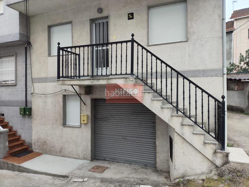 Foto d3975840-8ced-4393-a477-64cd6cfb597c. Semi detached house with heating parking in Universidad Ourense