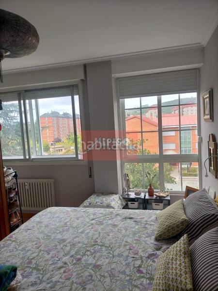 Foto 8f586428-c6a3-40b0-94eb-b9817a21c09c. Piso en Universidad Ourense