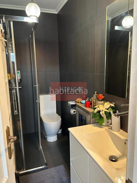 Foto f0918bf8-ddd4-4dea-bc2b-75b00a32c315. Piso en Universidad Ourense