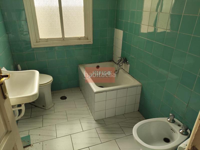 Foto 3ce28220-a0a9-46bc-8312-741eadcc3777. Pis a Centro Ourense