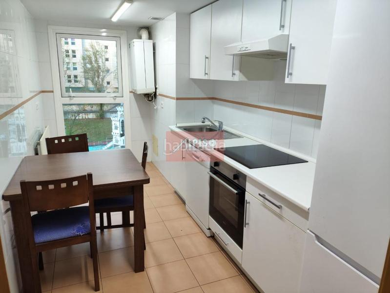 Foto f78bc585-c7b9-49db-a5f3-d0c55549b3dd. Appartement dans chano piñeiro 1 dans Barrocanes Ourense