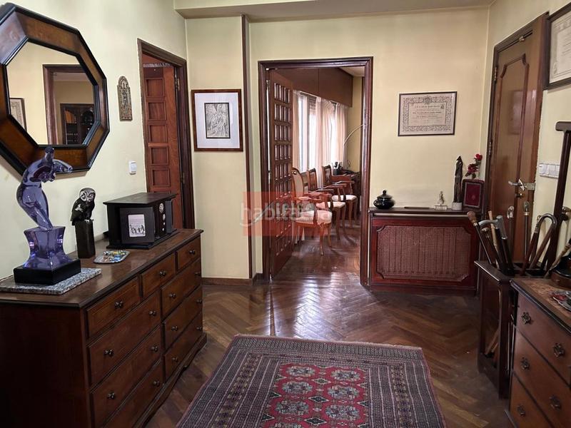 Foto a458f8d2-0c71-449c-8094-80ca40dfafef. Etagenwohnung mit heizung parking in Centro Ourense