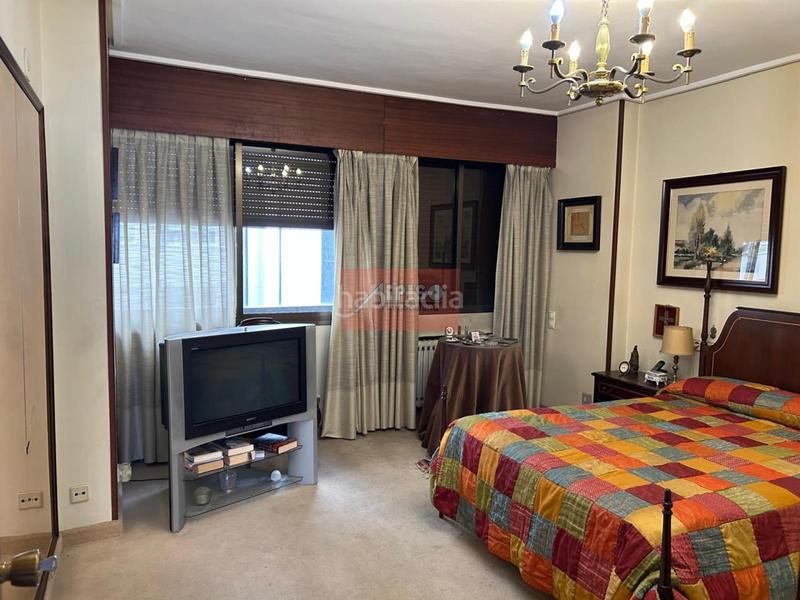 Foto 4d43cfe6-b1b1-4e79-bf4f-6912e58e77e7. Flat with heating parking in Centro Ourense