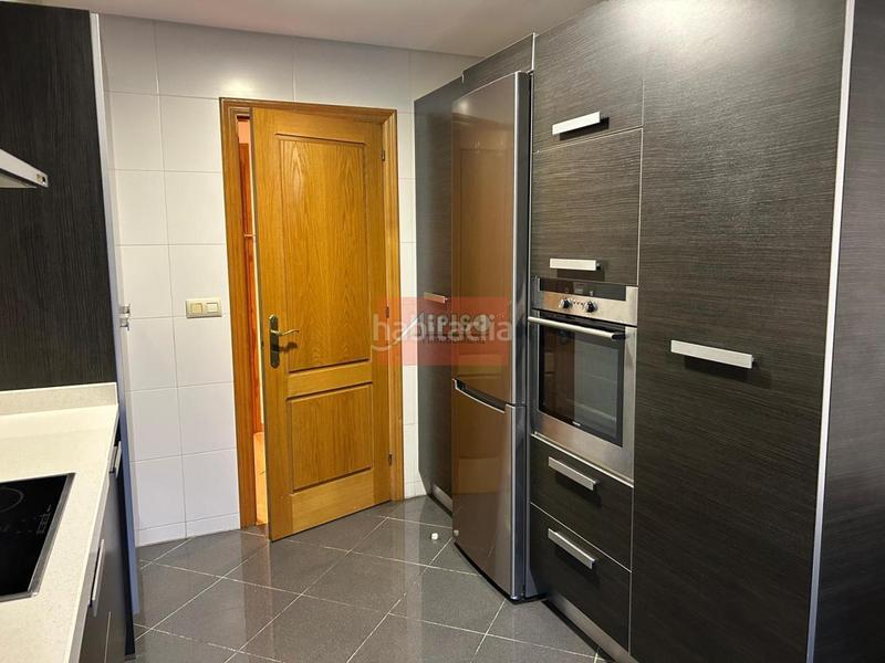 Foto 98b97687-874b-4ef4-a616-b16c5428b3f4. Appartement avec chauffage parking dans Couto Ourense