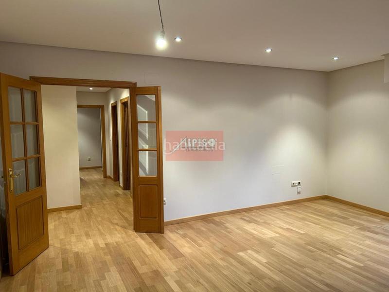 Foto b841bb05-00fd-49a9-bf47-12bf7616d46d. Appartement avec chauffage parking dans Couto Ourense