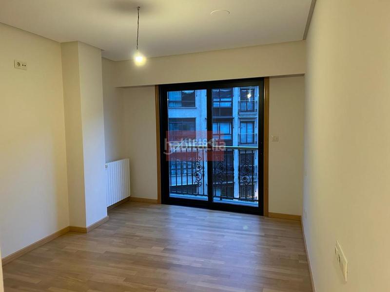 Foto db9a6f71-b022-488d-a7bd-d29446708fe6. Appartement avec chauffage parking dans Couto Ourense