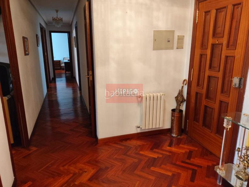 Foto 4e0da4ec-f5bb-4855-b1b5-f42cad70d879. Dúplex amb calefacció aparcament a Posío Ourense