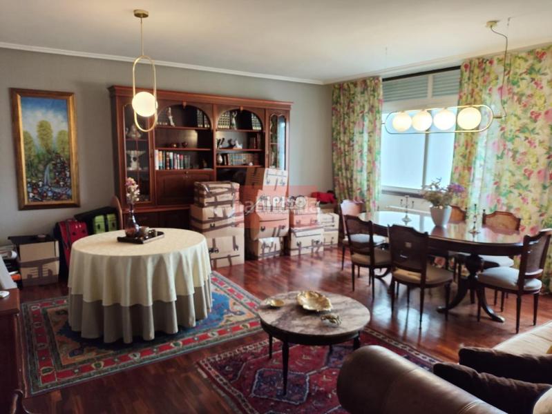 Foto e1d52f6d-42b7-425f-8dbd-94a278ba71f8. Appartamento con riscaldamento in Centro Ourense